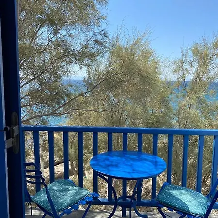 Cavos By The Sea Drios