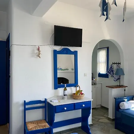 Cavos Studio By The Sea Holiday home Drios